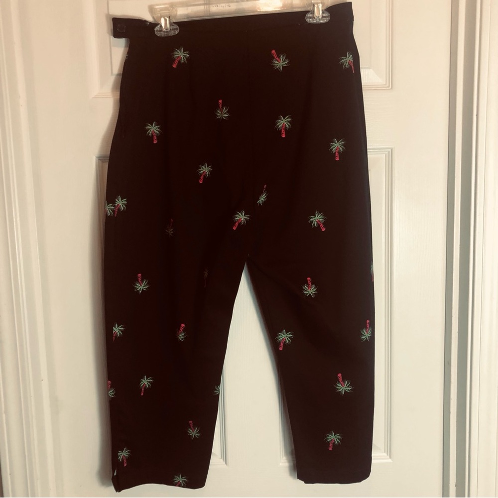 AW Sport by Allyson Whitmore Palm Tree Carpi Pants. Size 12. NEW WITHOUT TAGS.